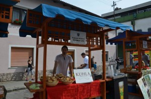 10458166_272391059613654_1593525985429062584_n